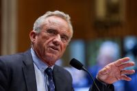 RFK Jr. chama OMS de "moribunda" e pede que outros deixem a organização