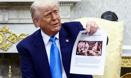 Foto de "genocídio" exibida por Trump é do Congo, não da África do Sul