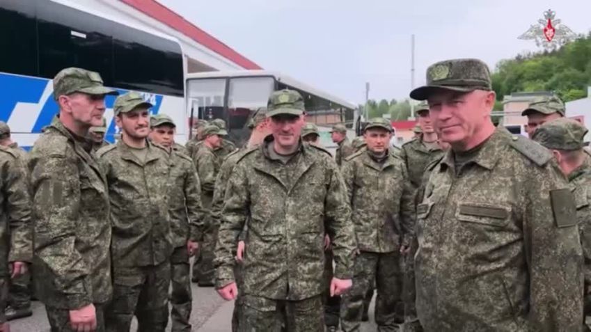 Rússia e Ucrânia concluem a maior troca de prisioneiros, diz Moscou • MINISTÉRIO DA DEFESA DA RÚSSIA
