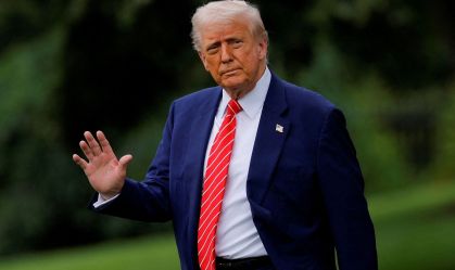 Trump demite diretora de museu de Washington e critica apoio à diversidade