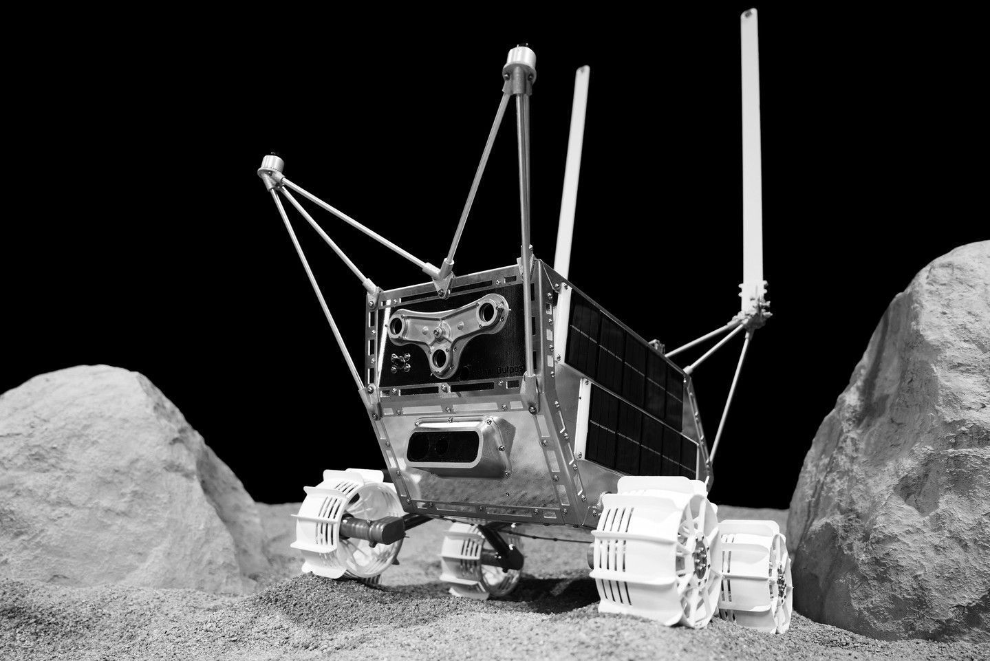 Representação artística do MAPP operando no Polo Sul lunar • Lunar Outpost/Instagram