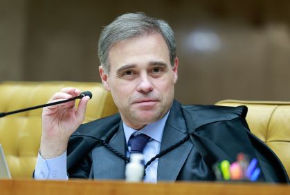 Mendonça vai relatar ação que tenta paralisar processo sobre plano de golpe