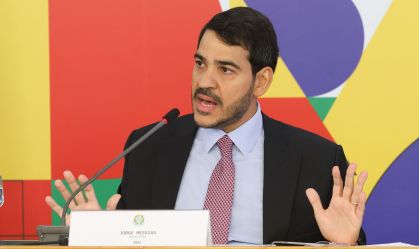 INSS: "Governo quer pagar sem judicialização", diz Messias à CNN