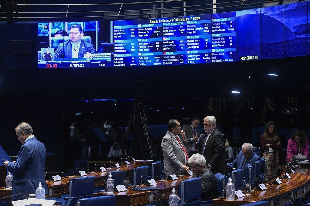 Pec do fim da reeleição: entenda o que pode mudar | cnn brasil