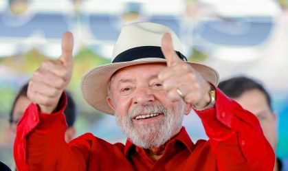 Lula confirma lançamento do Mais Especialistas na sexta-feira