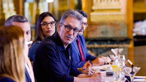 Governador de Minas Gerias, Romeu Zema, em reunião com representantes da Justiça para tratar da adesão do estado do Propag, em Belo Horizonte, 12 de maio de 2025