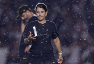 Corinthians demite médica e jogadores se despedem: "A melhor"