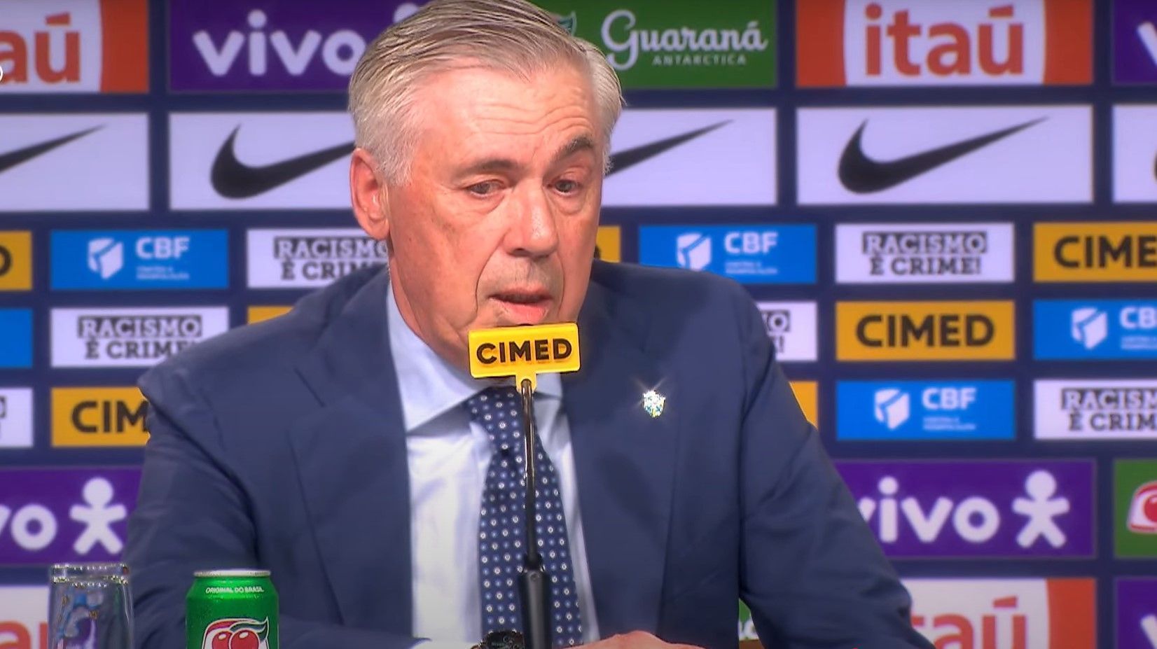 Ancelotti sendo apresentado pela CBF como novo técnico da Seleção