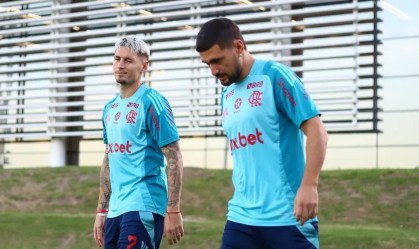 Arrascaeta durante treino do Flamengo