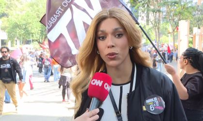 Mundo já reduziu jornada e Brasil está obsoleto, diz Erika Hilton à CNN