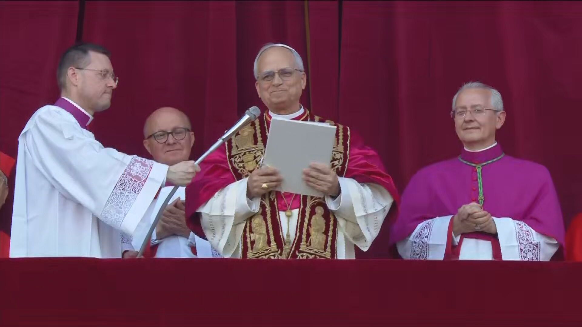 Robert Prevost, o papa Leão XIV, em seu primeiro discurso