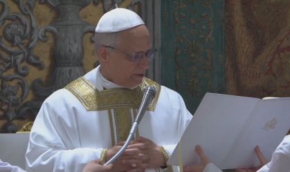 Papa Leão XIV: Time americano faz camisa em homenagem ao pontífice; veja