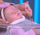 Vídeo mostra prisão de homem que bateu em bebê acreditando ser reborn