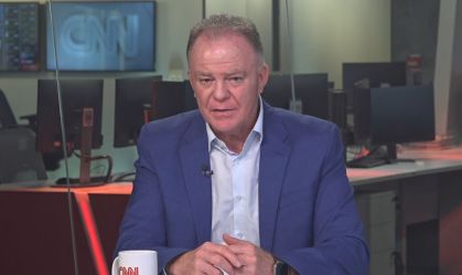 Federação com PT “não prospera” no PSB, diz Renato Casagrande à CNN