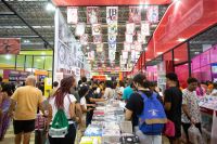 Bienal do Livro Rio terá karaokê literário com autores nacionais; veja