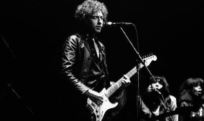 Bob Dylan faz 84: veja 6 músicas do artista para aprimorar o inglês