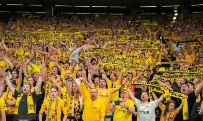 Torcedor norueguês faz troca inusitada para ver semifinal da Europa League