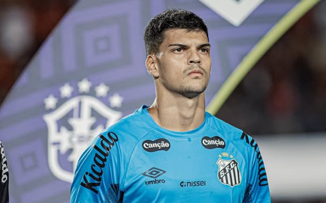 Brazão, goleiro do Santos