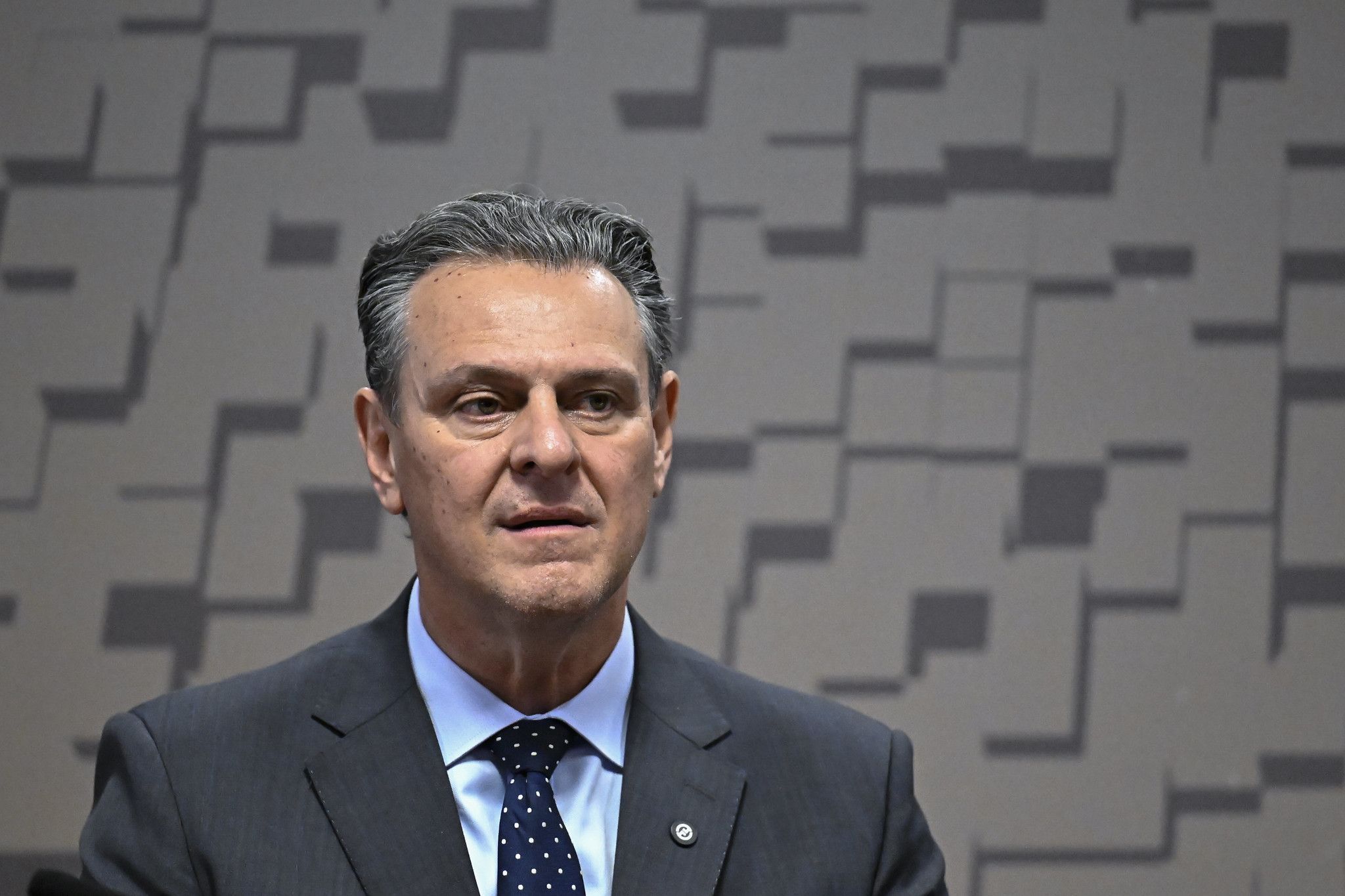 Imagem de destaque do post: Após votar na CPMI, Fávaro não deve voltar ao Ministério da Agricultura