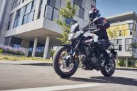 Honda Hornet volta ao Brasil após mais de uma década; saiba o preço