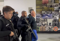 Celsinho da Vila Vintém deixa a cadeia e vai cumprir prisão domiciliar