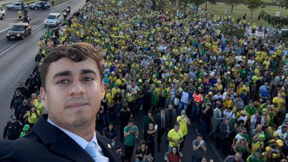 Nikolas Ferreira (PL - MG), deputado federal, em manifestação a favor da anistia, em Brasília