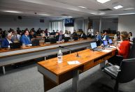 Comissão de Esporte do Senado aprova restrições à publicidade de bets