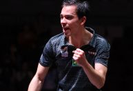 Calderano vence, vai à semi e garante medalha inédita ao Brasil no Mundial