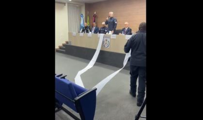 Chefe da PM mostra ficha criminal de TH da Maré e cobra leis mais duras