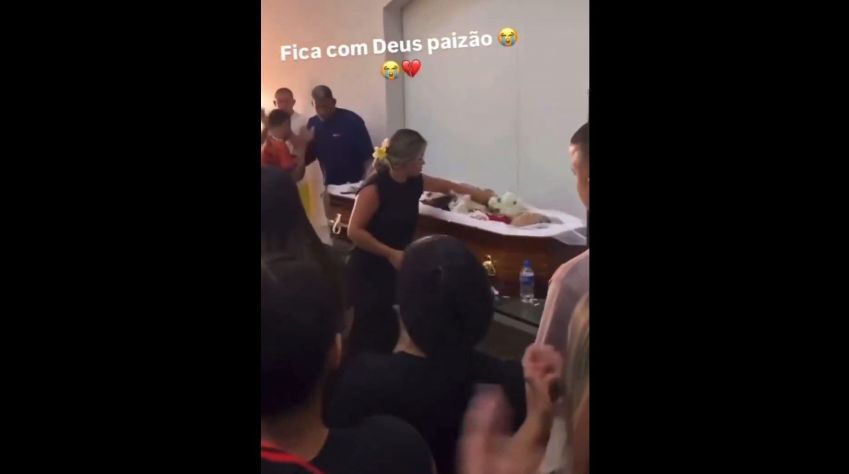 Velório do traficante TH da Maré, no Rio de Janeiro • Reprodução