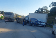 Engavetamento envolvendo 14 veículos deixa um ferido no Rodoanel