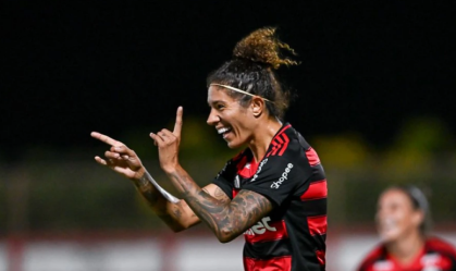 Com protestos, Flamengo vence Fluminense pelo Brasileirão Feminino