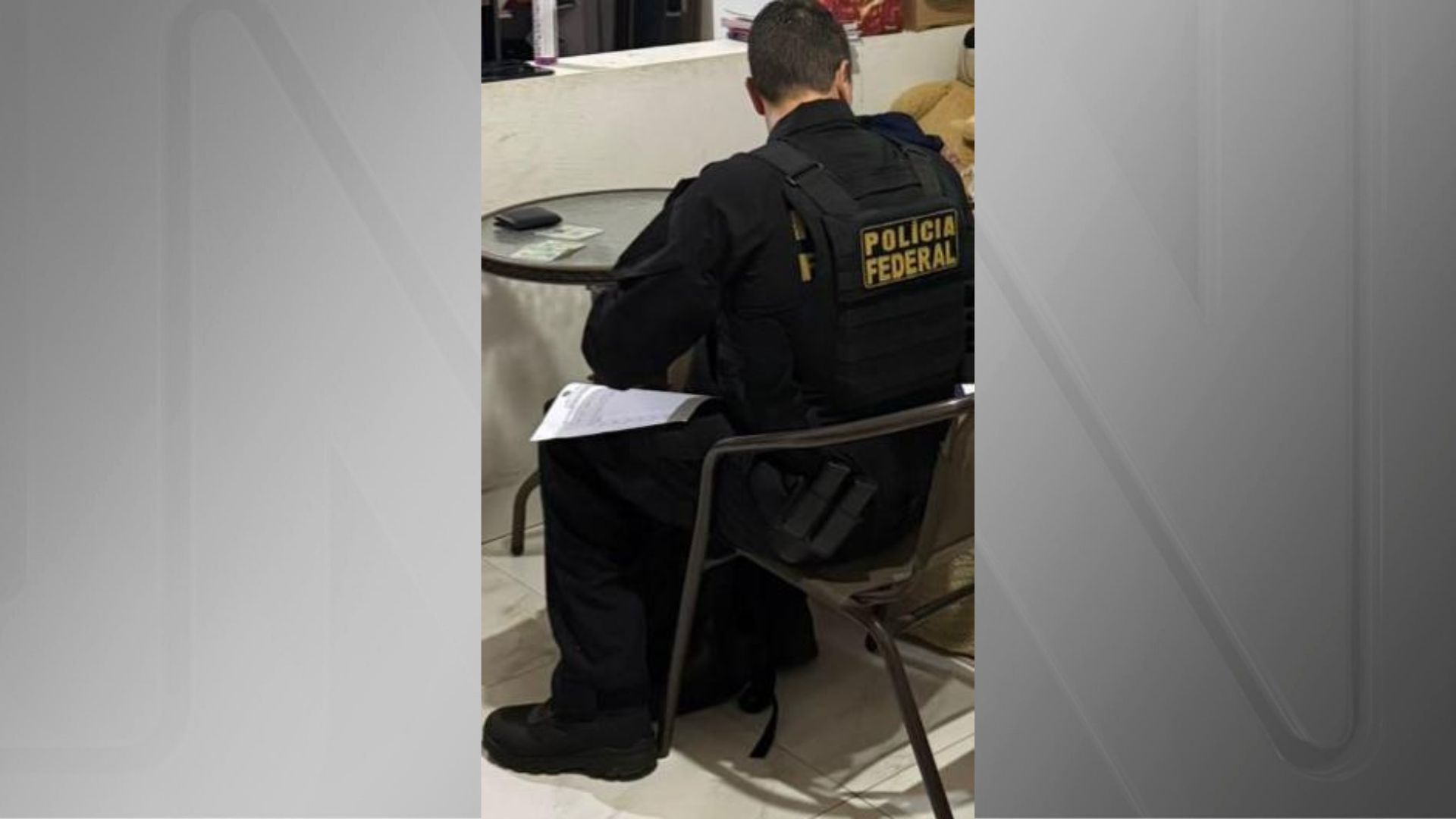 Imagem de destaque do post: PF deflagra operação contra organização criminosa que roubou banco em Minas