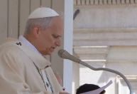 Papa Leão XIV promete proteger doutrina da Igreja e enfrentar modernidade