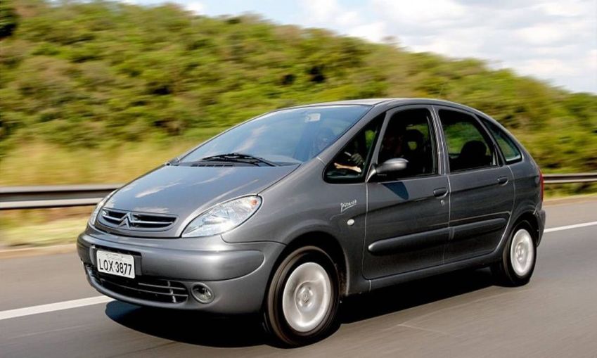 Xsara Picasso foi primeiro carro da Citroën produzido no Brasil • Divulgação