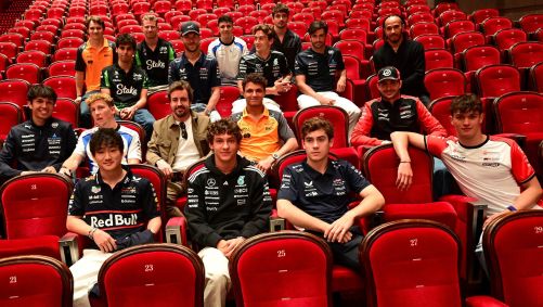 Pilotos assistiram a uma exibição exclusiva do filme "F1"
