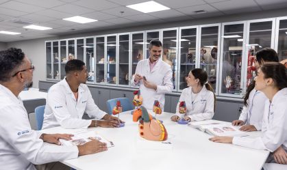 Faculdade Sírio-Libanês está com inscrições abertas para curso de medicina