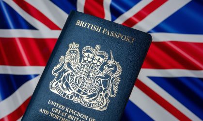 Número de americanos que pediu cidadania britânica bate recorde após Trump