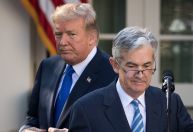 Trump demitir Powell pressionaria juros, bolsa e dólar, diz economista