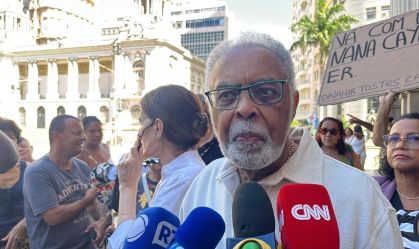 Gilberto Gil fala no velório de Nana Caymmi: "Ela é inigualável"