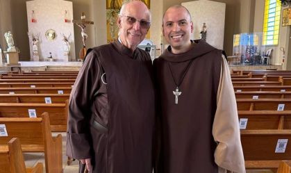 Padre Júlio Lancellotti visita Frei Gilson: “Estamos unidos”