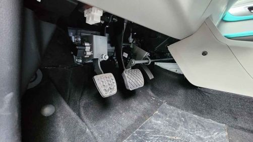 JMEV EV3: carro elétrico chinês foi transformado em veículo de aprendizagem pela E-Motors
