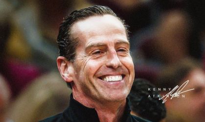 NBA: Kenny Atkinson, do Cleveland Cavaliers, é eleito o Treinador do Ano