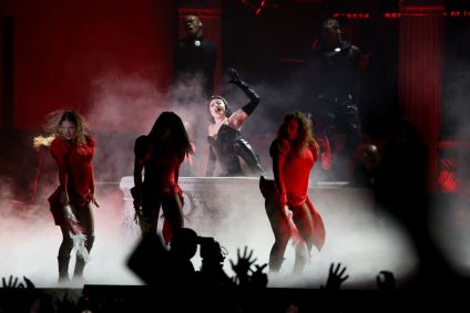 Lady Gaga fez o maior show de sua carreira em Copacabana, no Rio de Janeiro