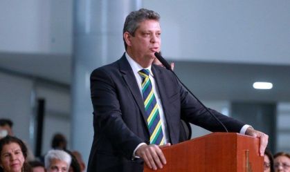 Visita de indiciado por manipular áudios de Lula a ministro gera incômodo