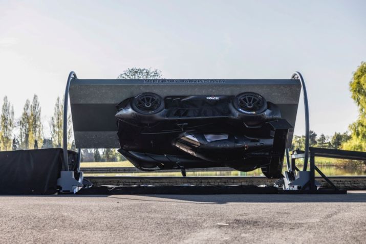 Isso se deve à quantidade de downforce que eles geram na velocidade • McMurtry Automotive/Divulgação