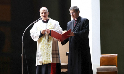 Leão XIV: Escolha do novo papa foi uma certa surpresa, diz professor