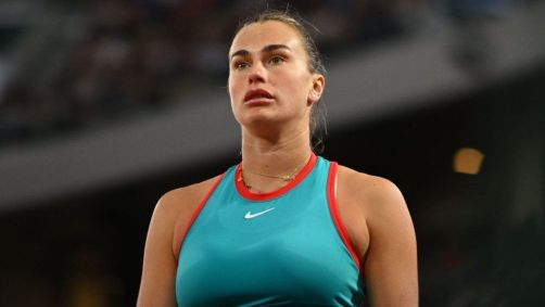 Sabalenka domina Rakhimova na estreia em Roland Garros