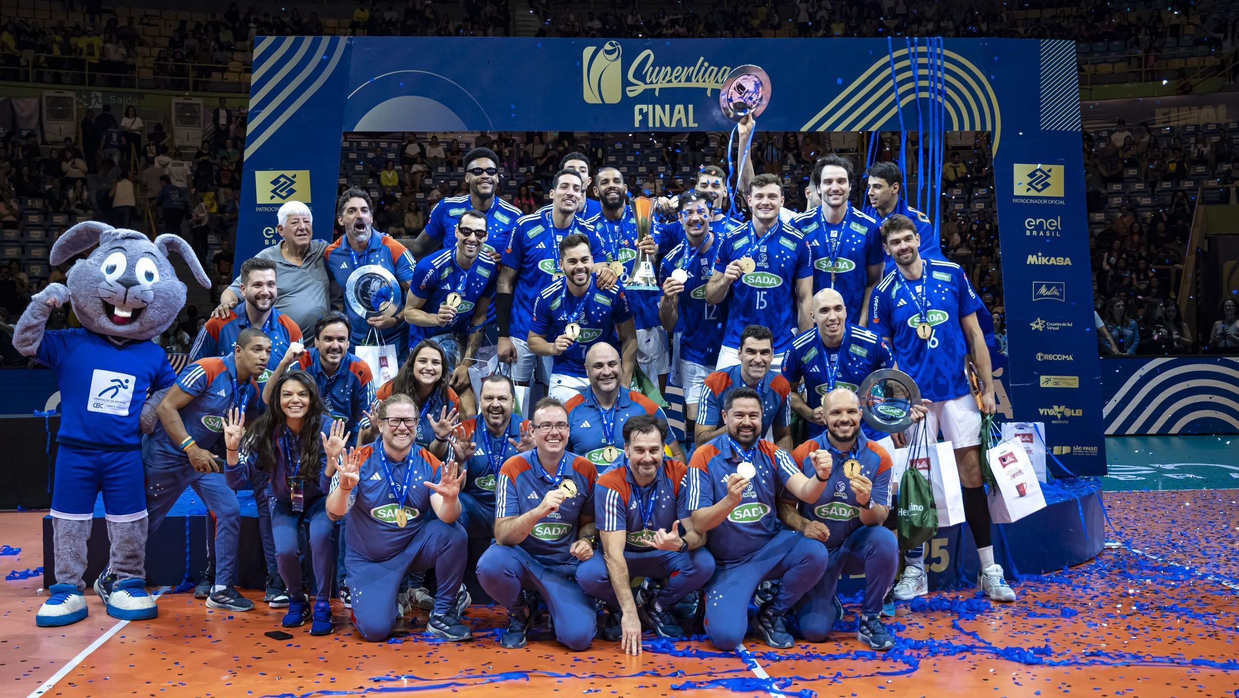 Sada Cruzeiro conquistou o título da Superliga Masculina de Vôlei sobre Campinas