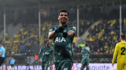 Solanke marcou o primeiro gol do Tottenham